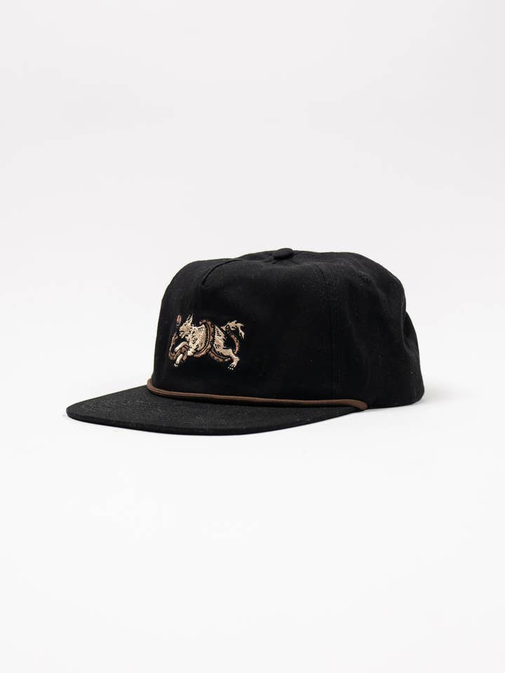 Chapeau Tame pour la vente par Iron & Resin