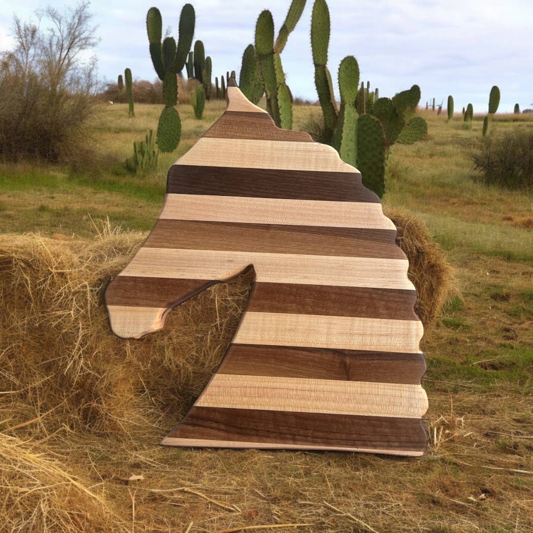 TG Designs - Wholesale Cutting Board - SHOW/FANCY HORSE LARGE7