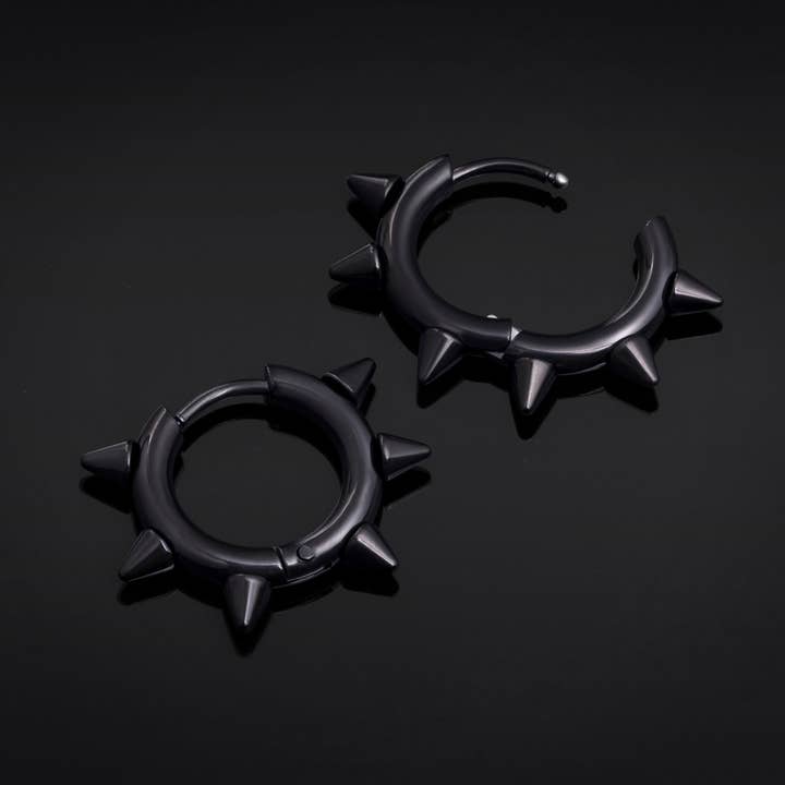 Brincos de Aro Abraçadores Pretos com Picos em Aço Inoxidável (Par) por atacado de Custom Plugs