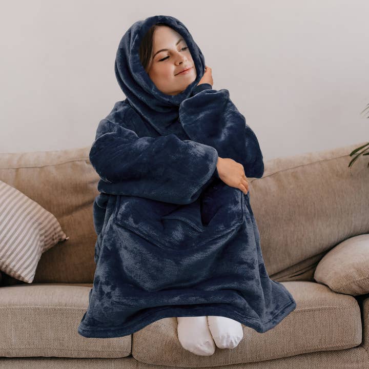 Pavilia - Wholesale Throw Blanket - Neck Warmer Sweatshirt Hoodie Blanket46