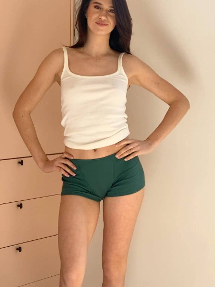 Green Menstrual Boxer - very heavy flow 🩸🩸🩸🩸🩸🩸 for wholesale by PERDIÈME