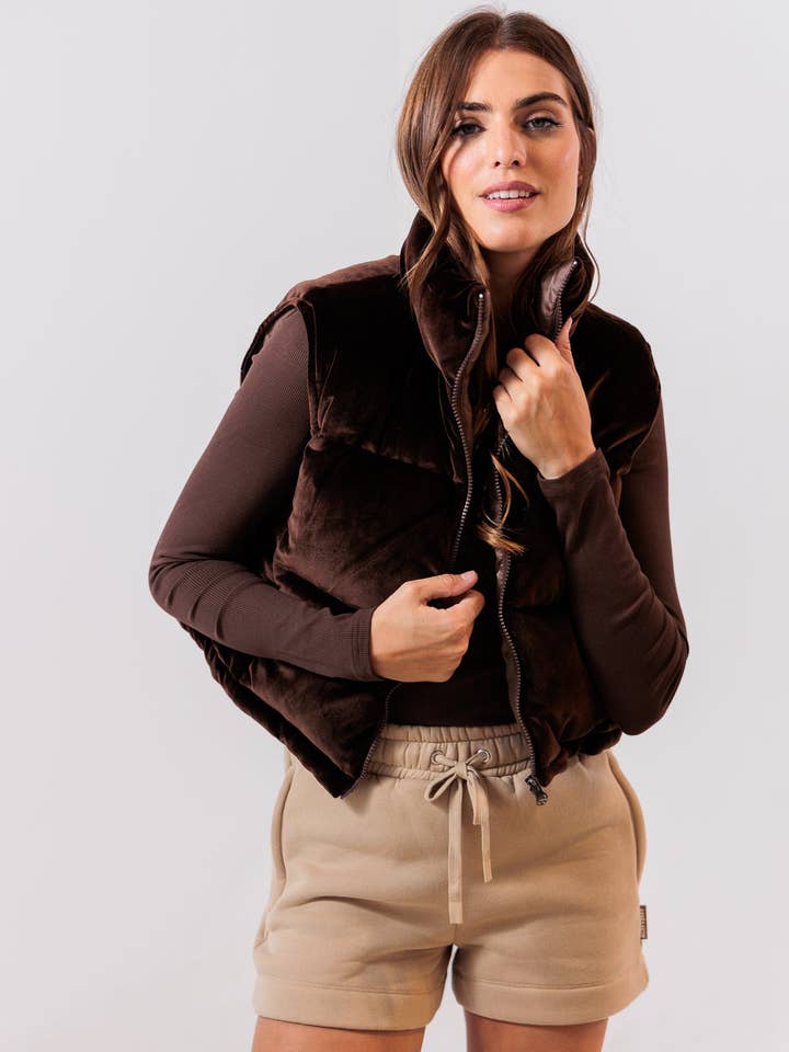 Alps Vest — Espresso for wholesale by Après Actif
