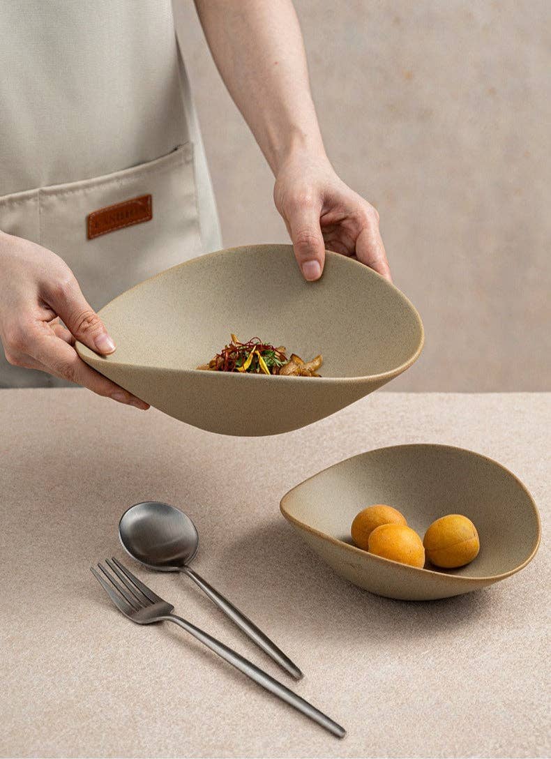 Gohobi （We cover U.S. import duties） – wholesale Serving bowl – Gohobi Japanese Ceramic Irregular Salad Bowl5