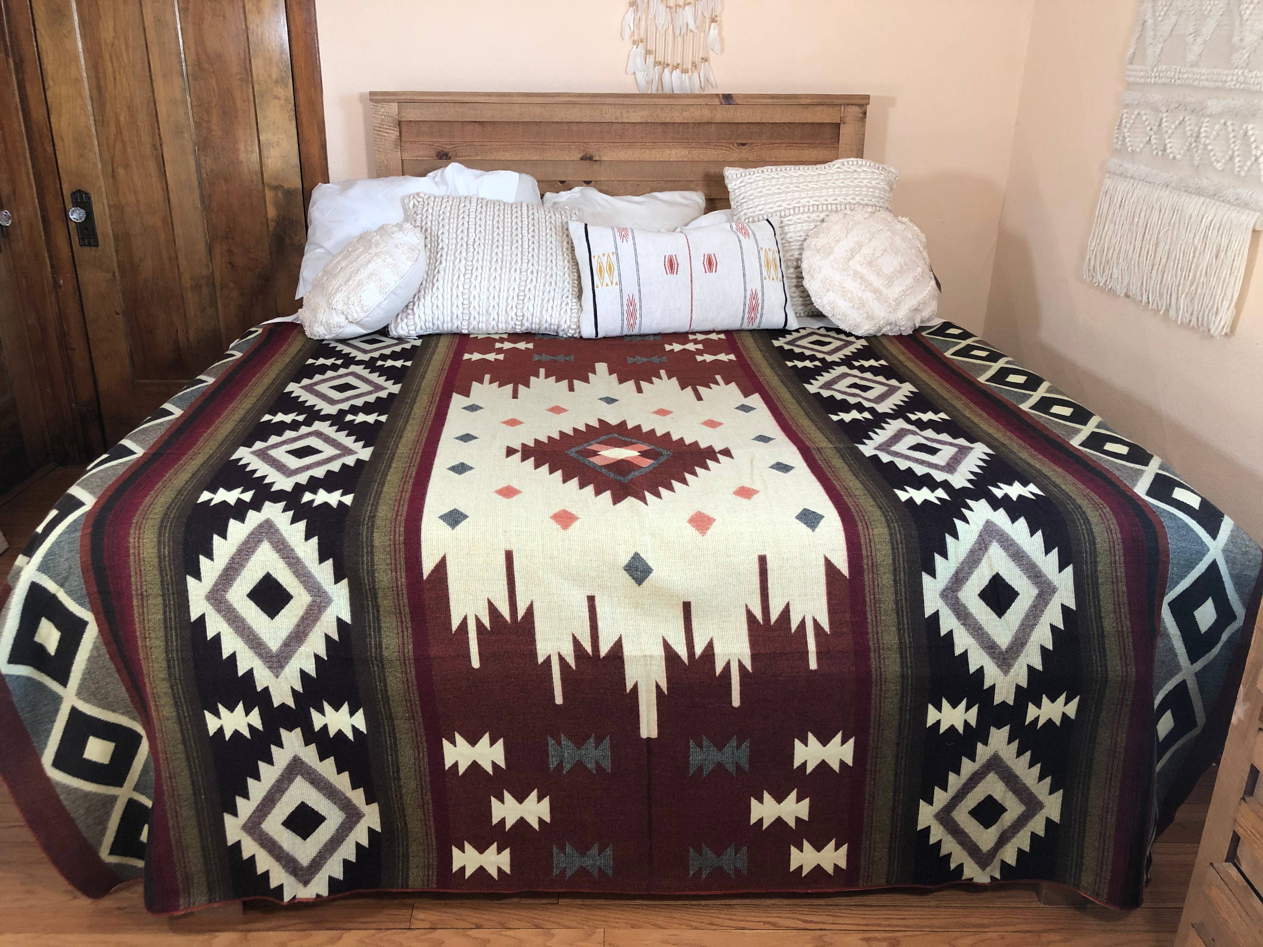 Alpaca market - Wholesale Bedding Blanket - Alpaca Blanket native style wholesale case6