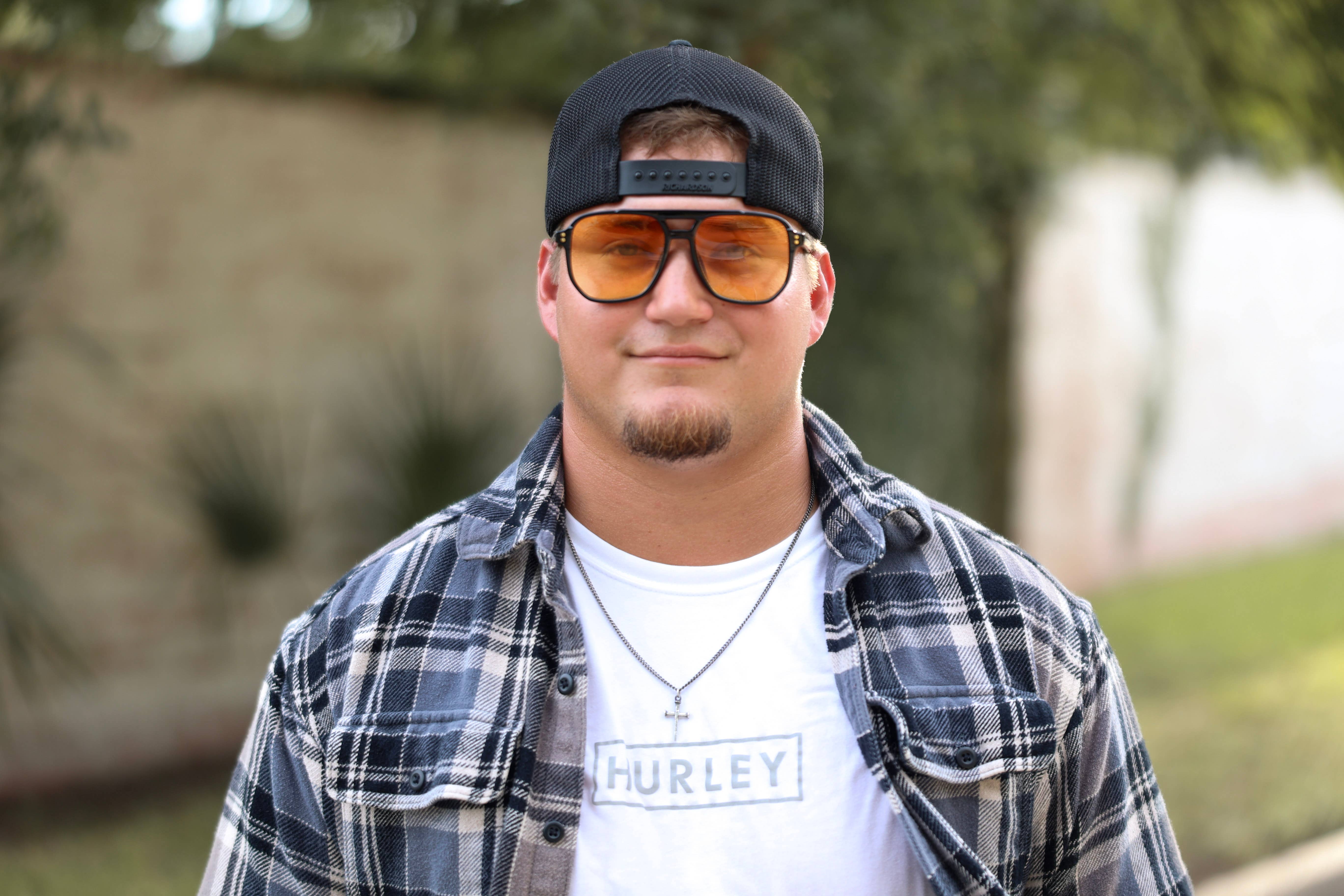 DAX Eyewear - Wholesale Sunglasses - Women's - Skye - Unisex Oversized Aviator 4