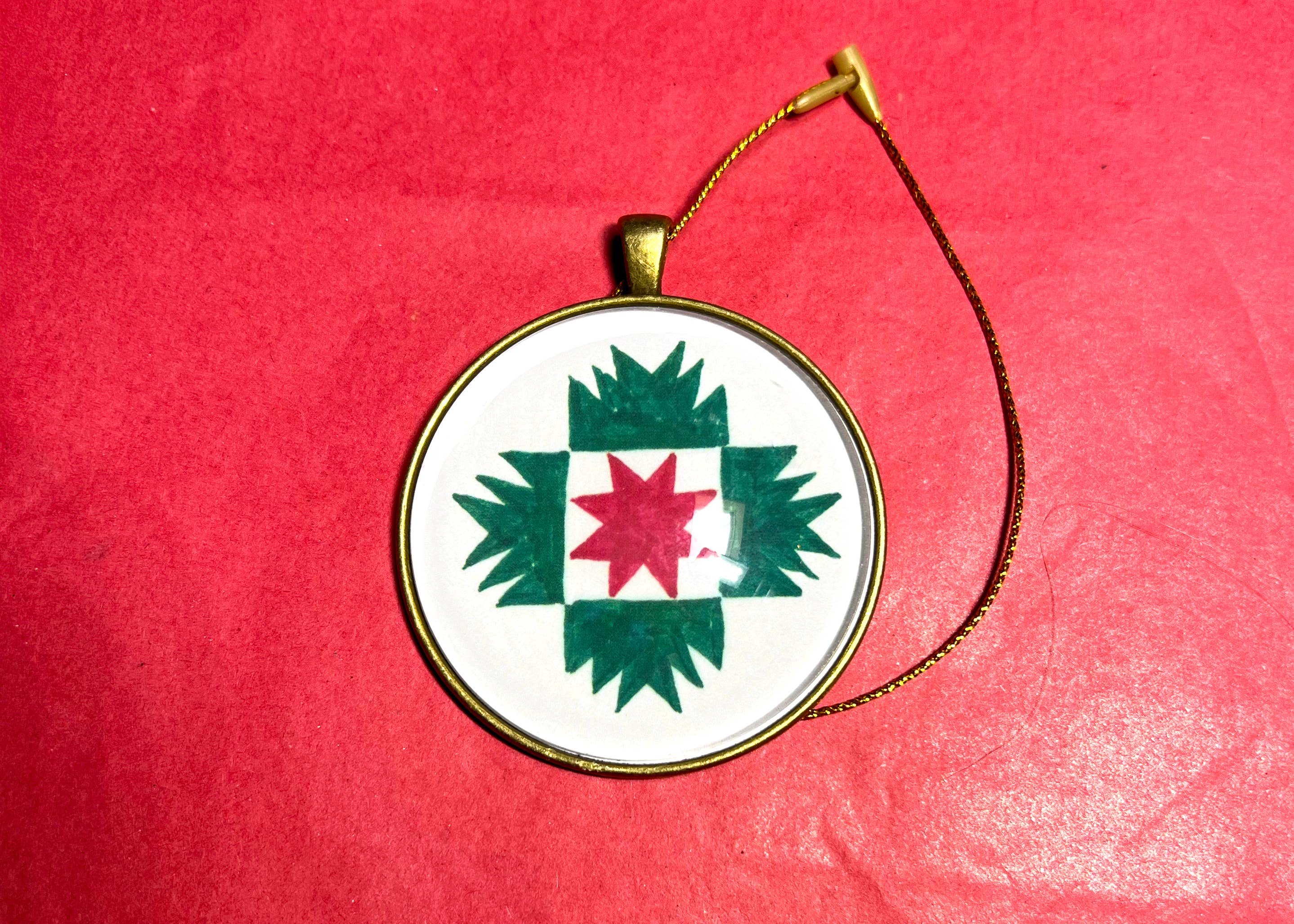 Quilt Design Jewelry - Wholesale Ornament - Quilt Design Christmas Ornament, Xmas Star Green/Red1