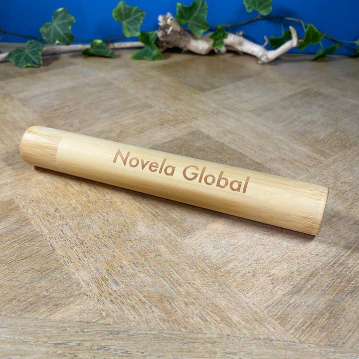 Novela Global – Engroshandel Tandbørsteholder – Bambusetui med gratis Novela Global tandbørste1