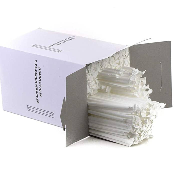 EcoQuality - Wholesale Disposable Servingware Set - Essential Care Package - Household Kit for 50 Guests or more7