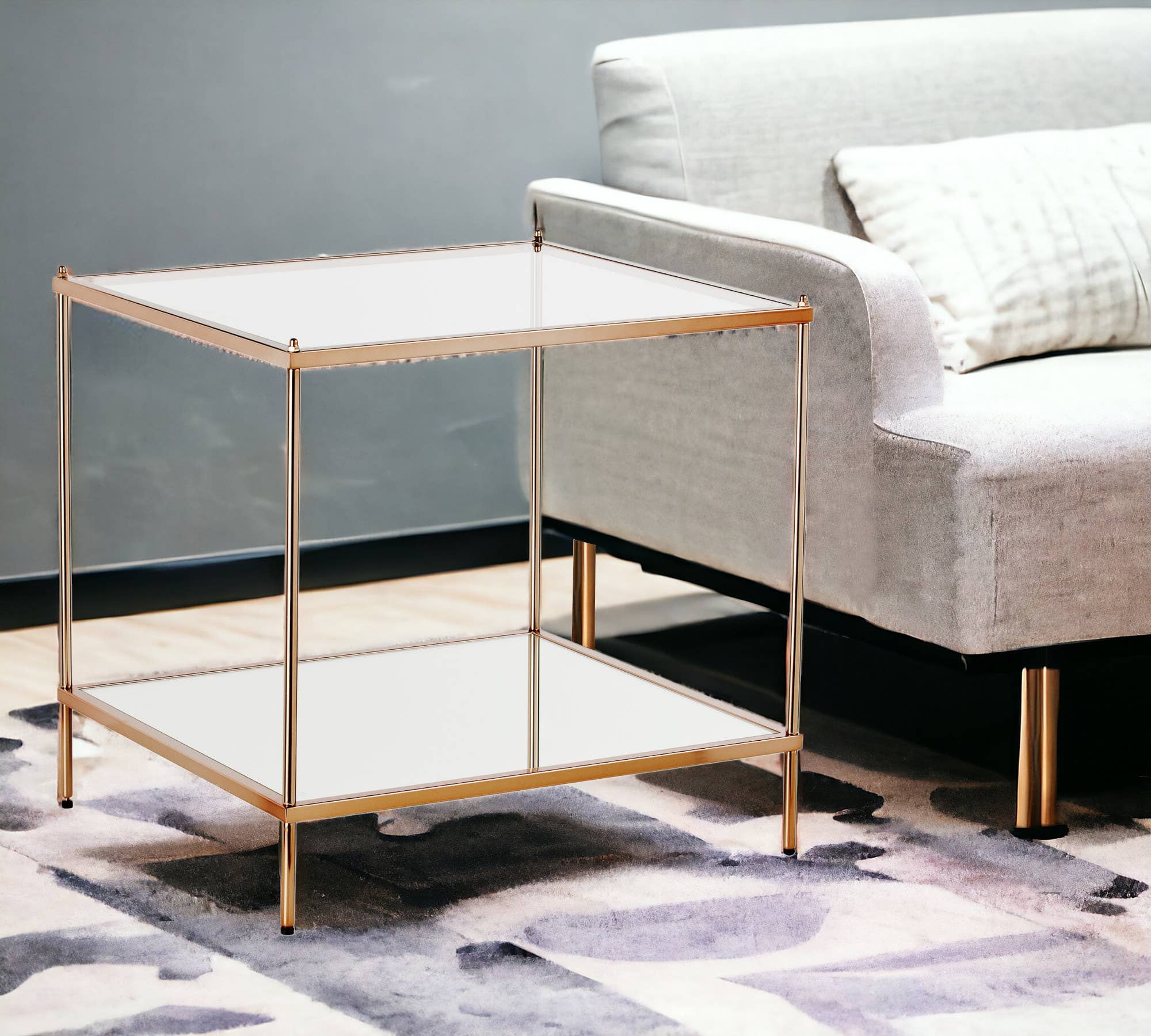 HomeRoots - Vendita all'ingrosso Tavolini - Tavolino quadrato in oro e vetro trasparente da 22 pollici2