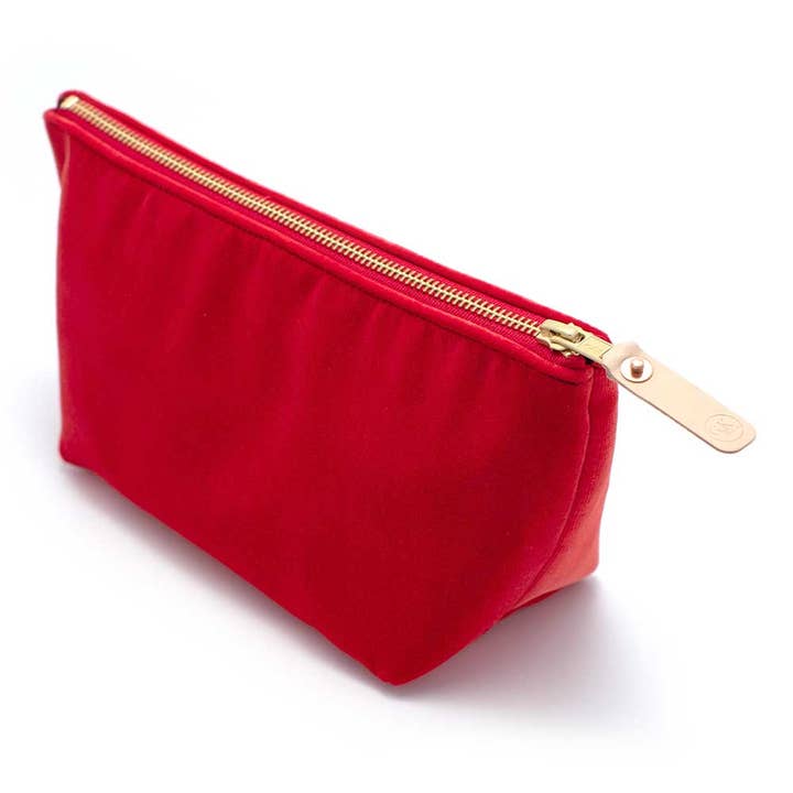 Pochette de voyage en velours - Rouge cerise pour la vente par General Knot & Co.