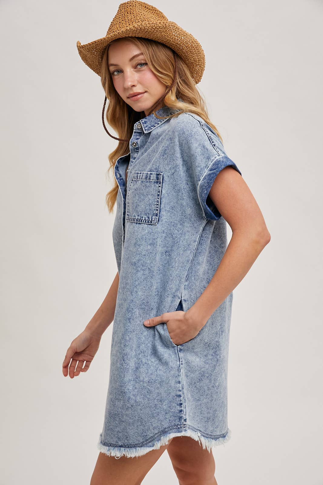 Bluivy - Wholesale Dress - Women's - FRAYED HEM DENIM SHIRT DRESS4
