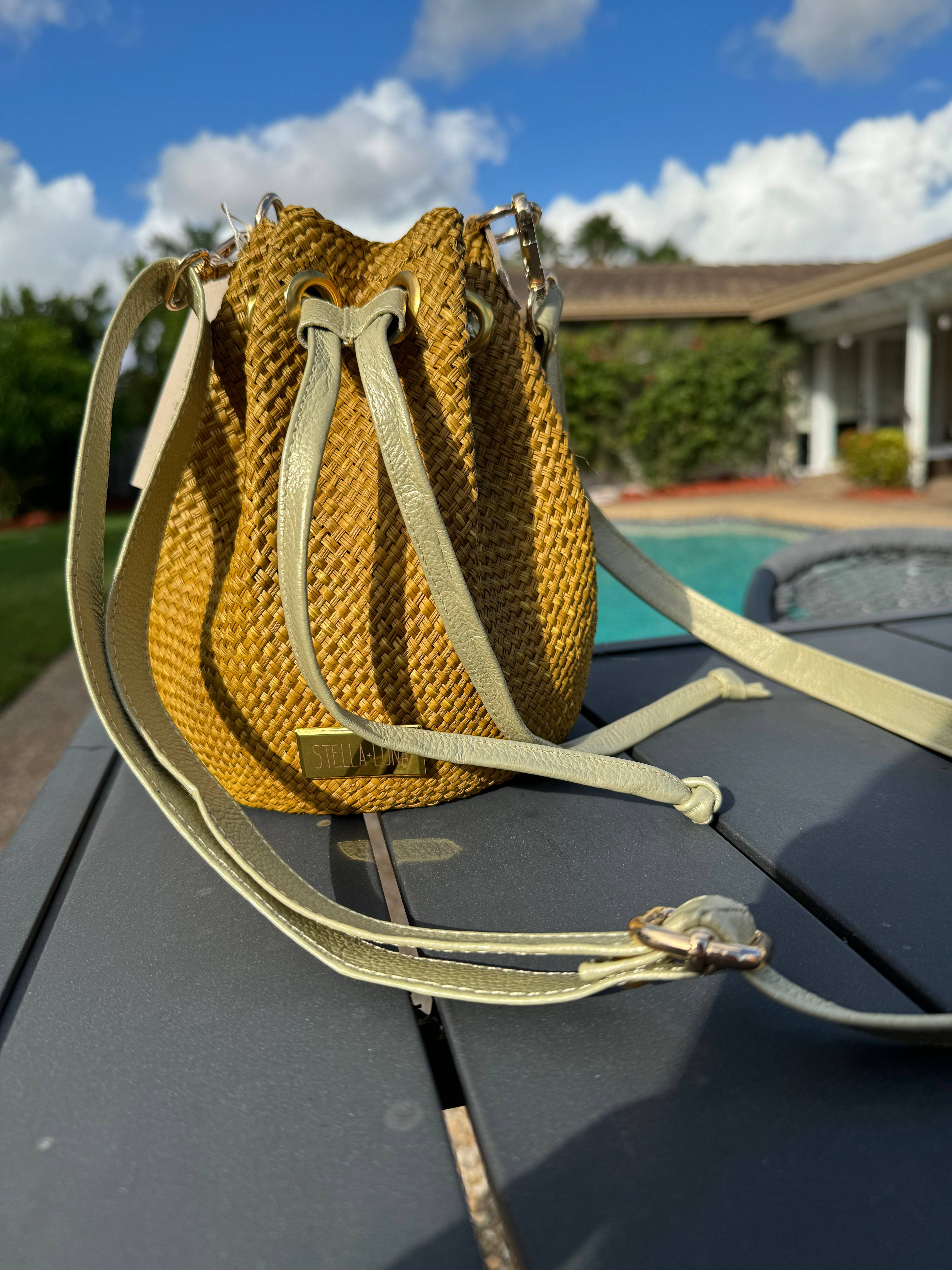 Beige Mochila-tas voor groothandel op Faire3