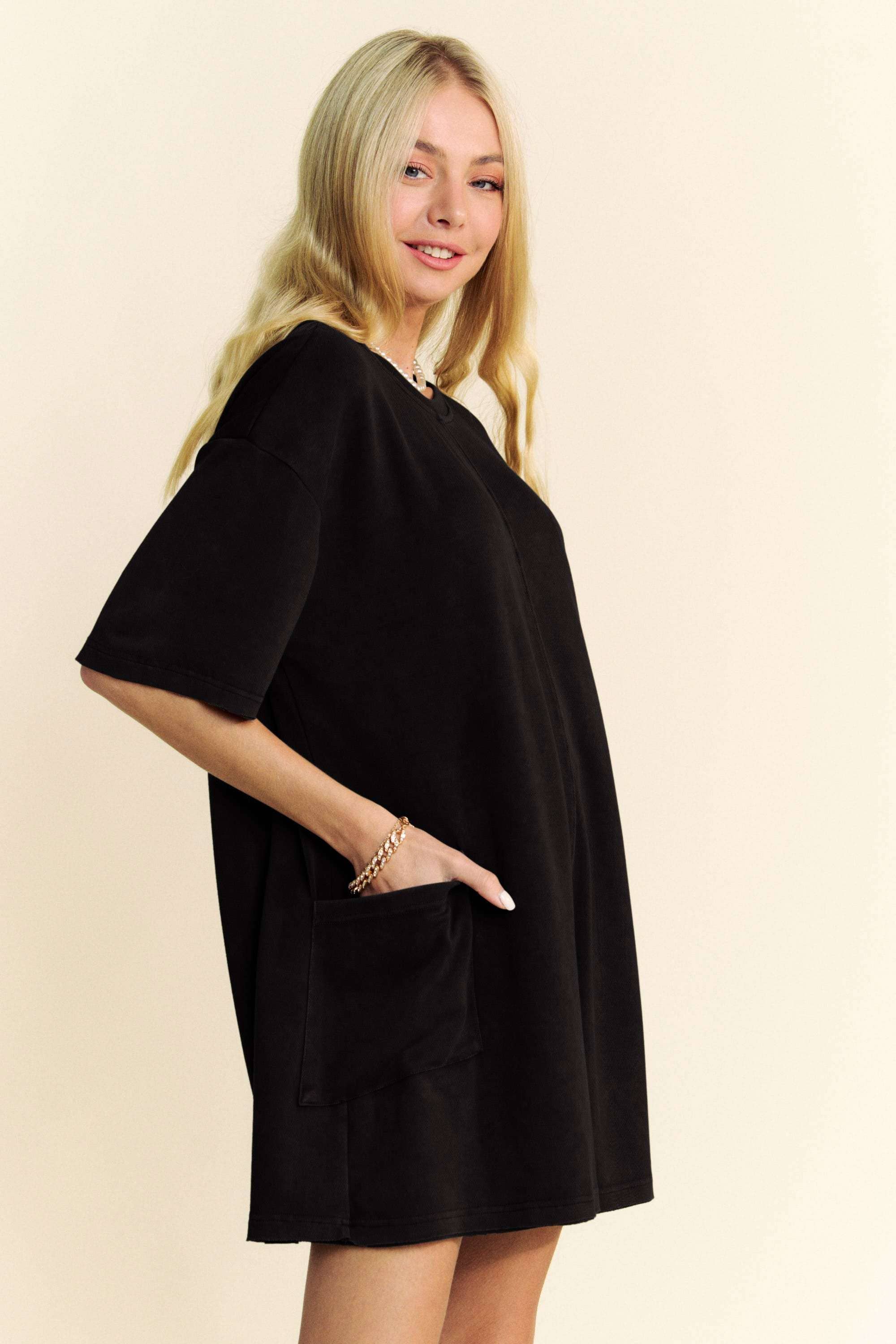 Davi & Dani – wholesale Romper – Women's – SOLID MINERAL-WASHED BACK PATCHED POCKET ROMPER7