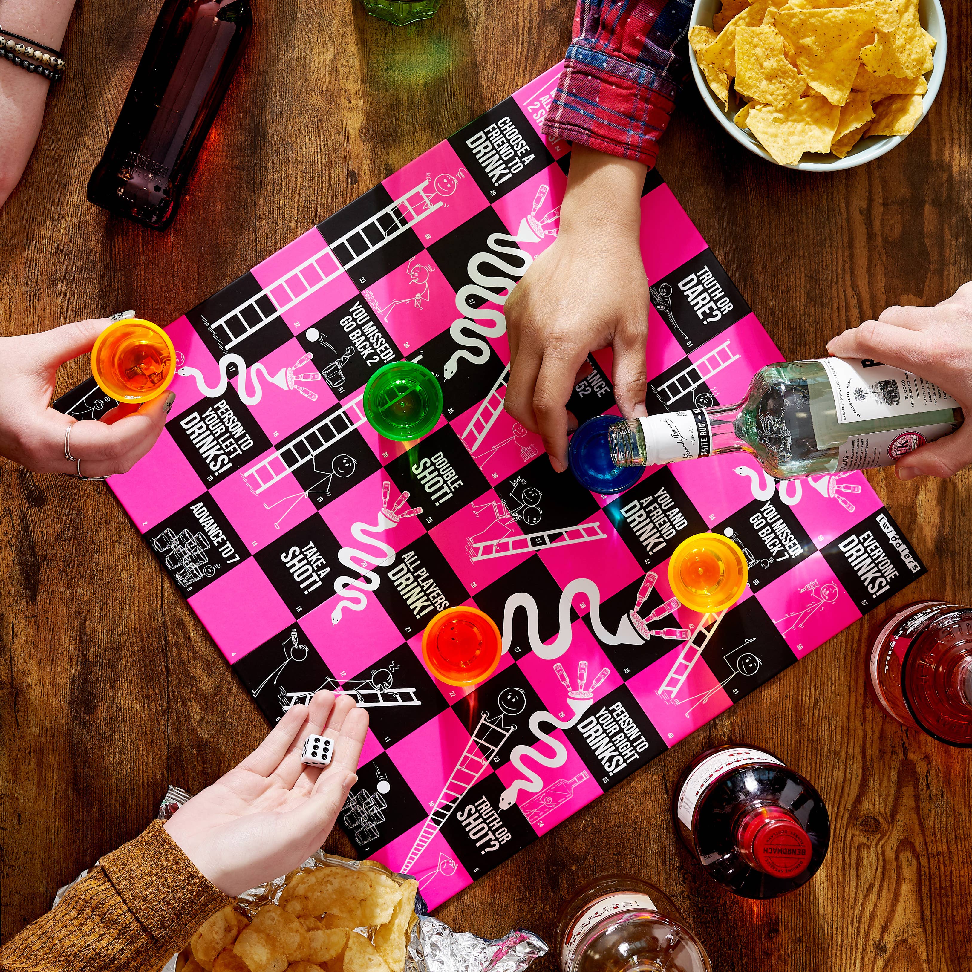 The Twiddlers - Vendita all'ingrosso Giochi da tavolo - Il gioco da bere per adulti definitivo: imbuto e scale8