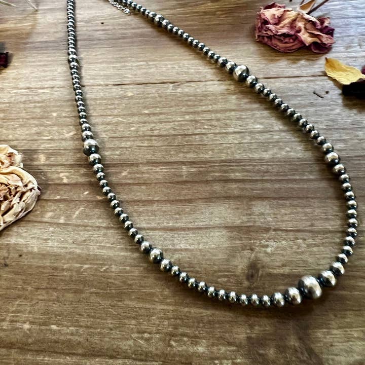 The Bijoux FAB - Wholesale Beaded/Pearl Necklace - 18 inch Graduated Sterling Silver Pearls necklaceÂ