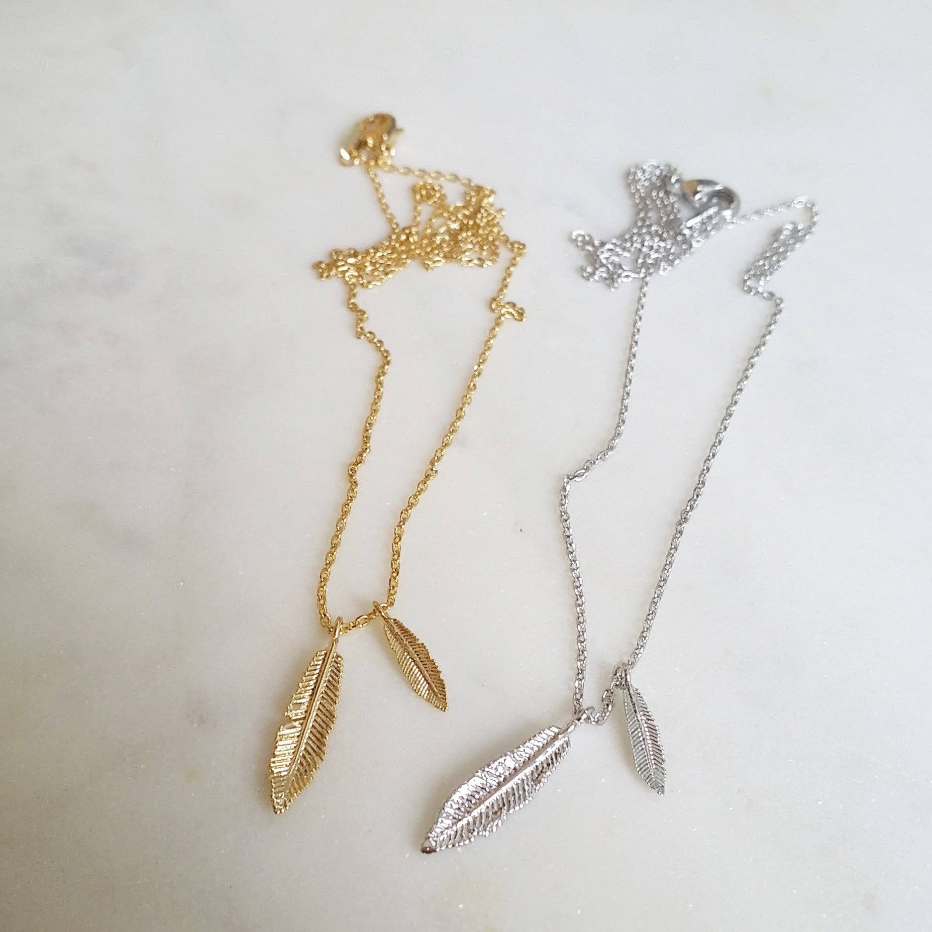 musthavemustget - Wholesale Pendant/Charm Necklace - Double Feather Necklace1