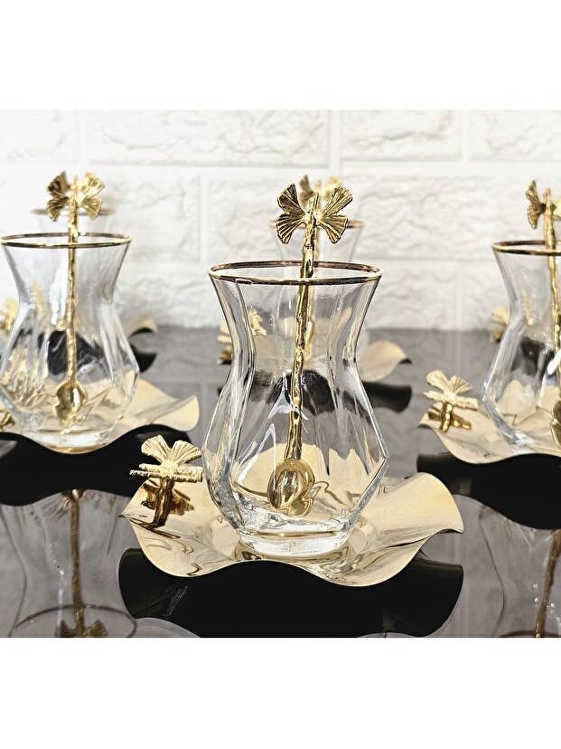 Set da tè turco placcato in oro reale Atabey Home Alya - 18 pezzi per la vendita all'ingrosso da parte di Aladdin