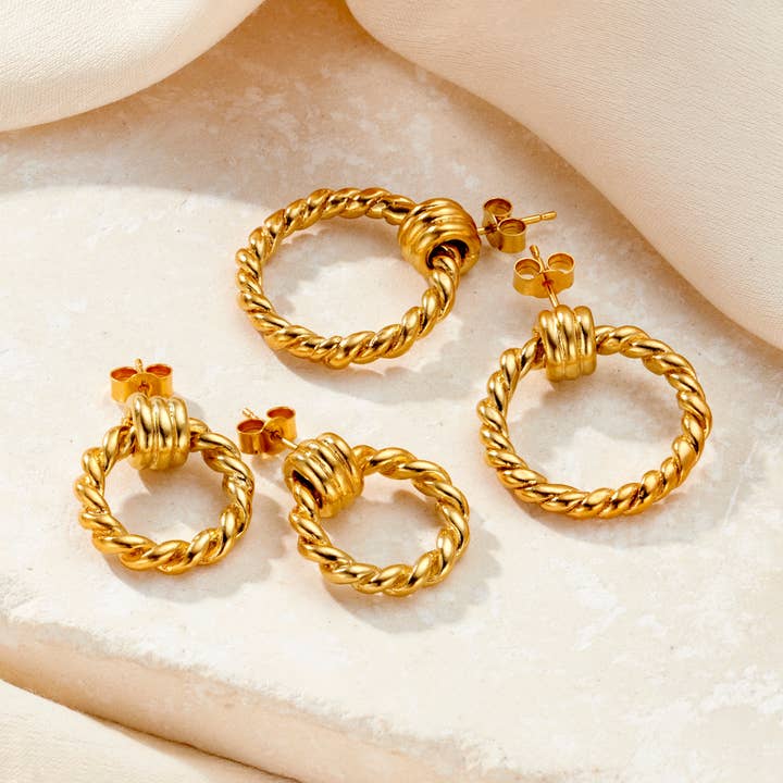 Tether Hoop Ørestikker for engroshandel hos Posh Totty Designs