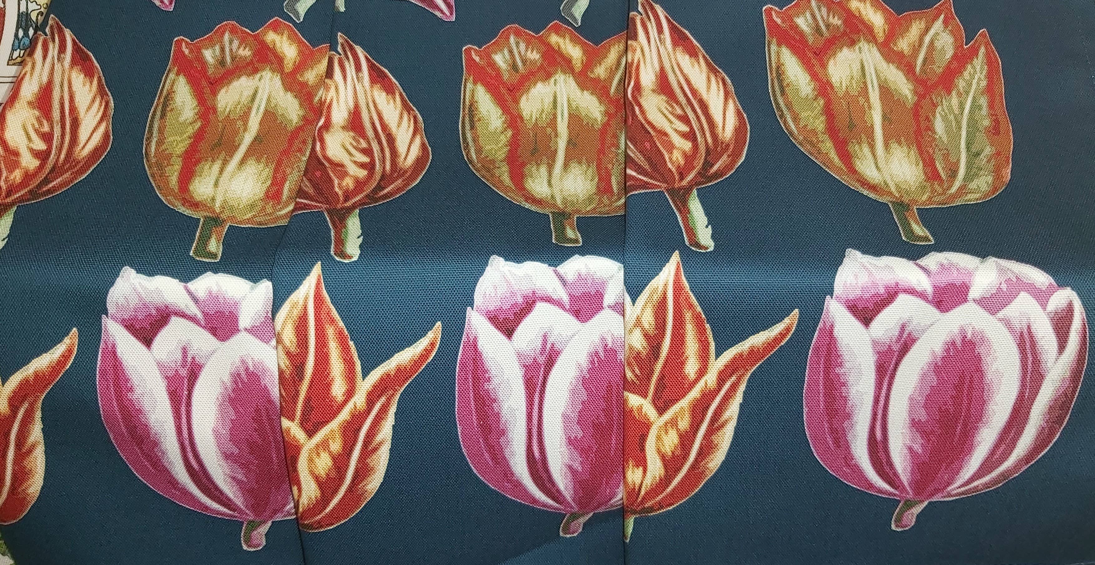 Wanda Coyne Collection – wholesale Tea towel – Antique Navy Tulips Tea Towel Floral 100% Cotton 1612 Print1