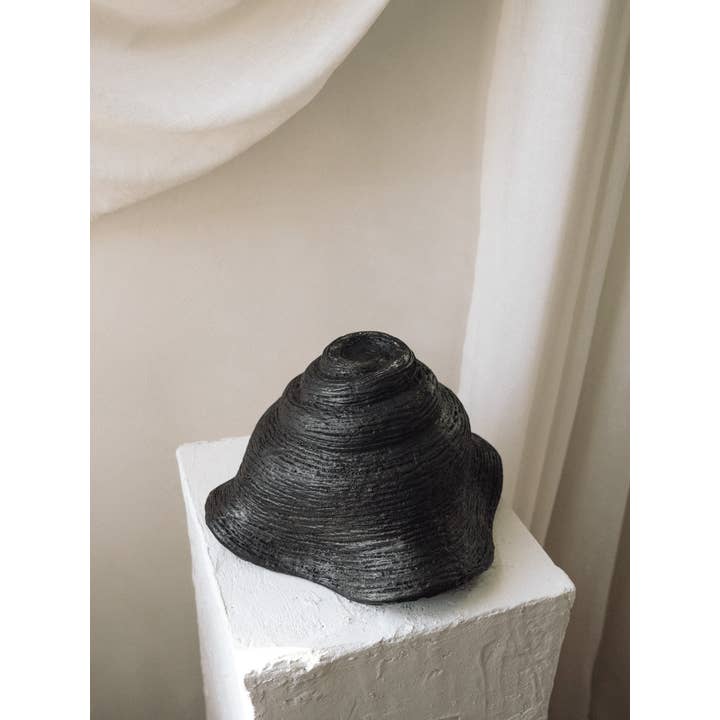 Twenty Third by Deanne - Wholesale Vase - Kusu Vessel1