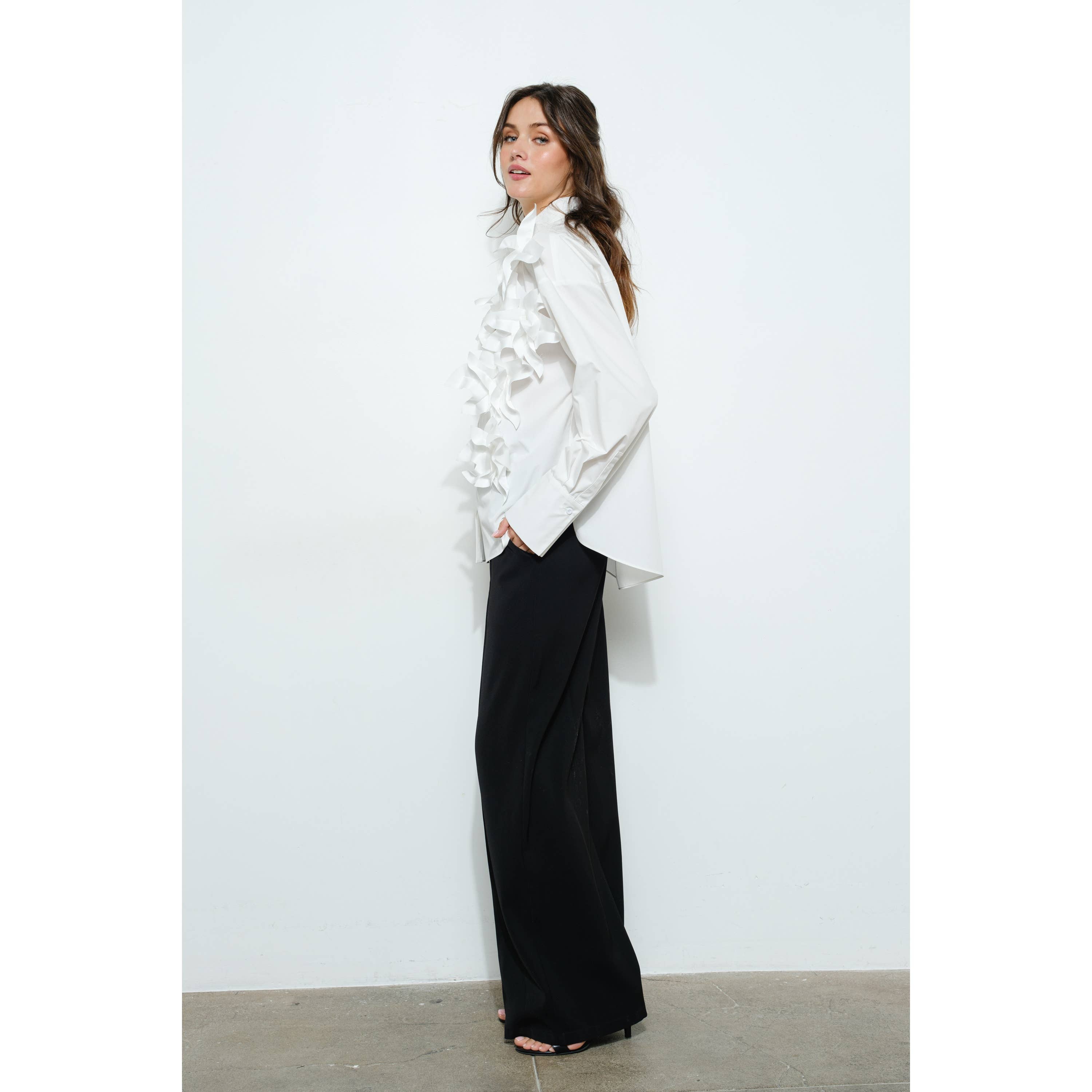 INA – Engroshandel Bluse - Dame – 3D båndblomst applikation skræddersyet skjorte7