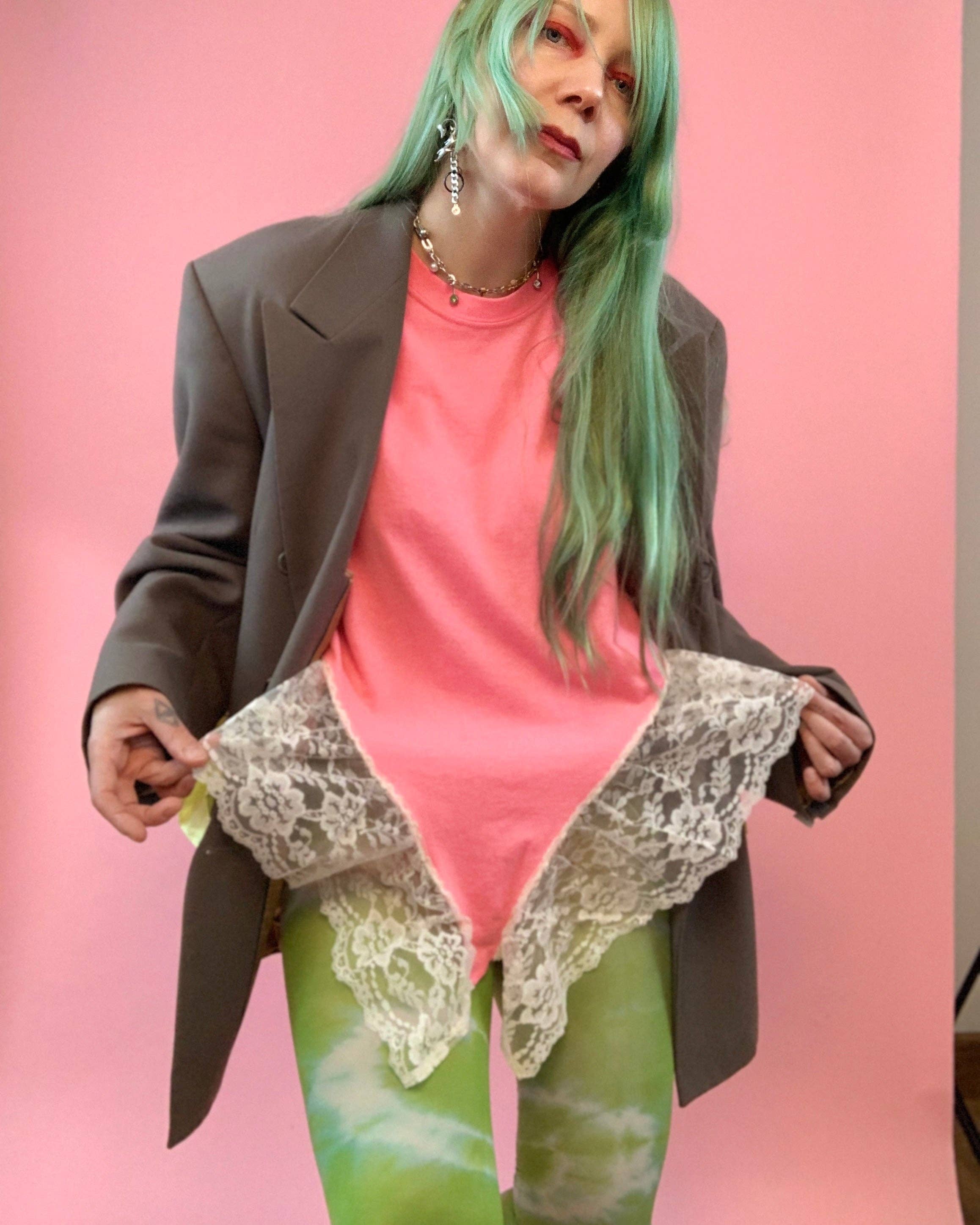 Shop Journal Vintage - Wholesale T-Shirt - Women's - Upcyled negligee lace tee2