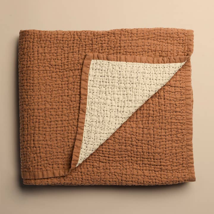 Jasper Hemp Quilt - Reversible Copper/Salt for wholesale by Evenfall Home