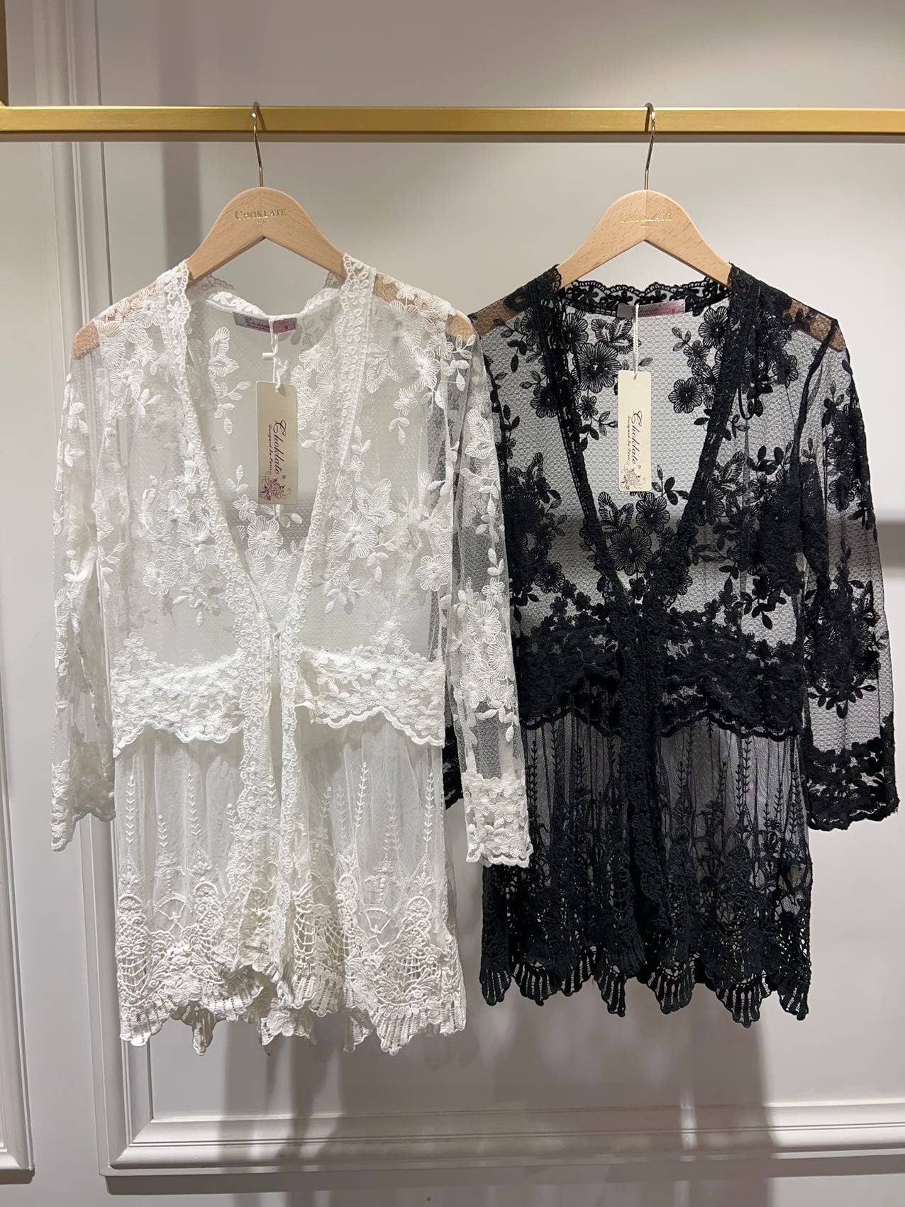 CHOKLATE PARIS - Wholesale Outerwear Vest - Women's - Floral lace bolero vest - 806501