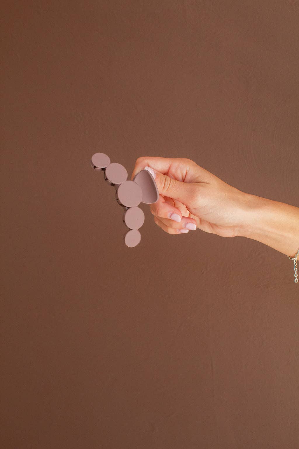 Shop Andi - Wholesale Hair Clip - Women's - Circles Claw Clip33