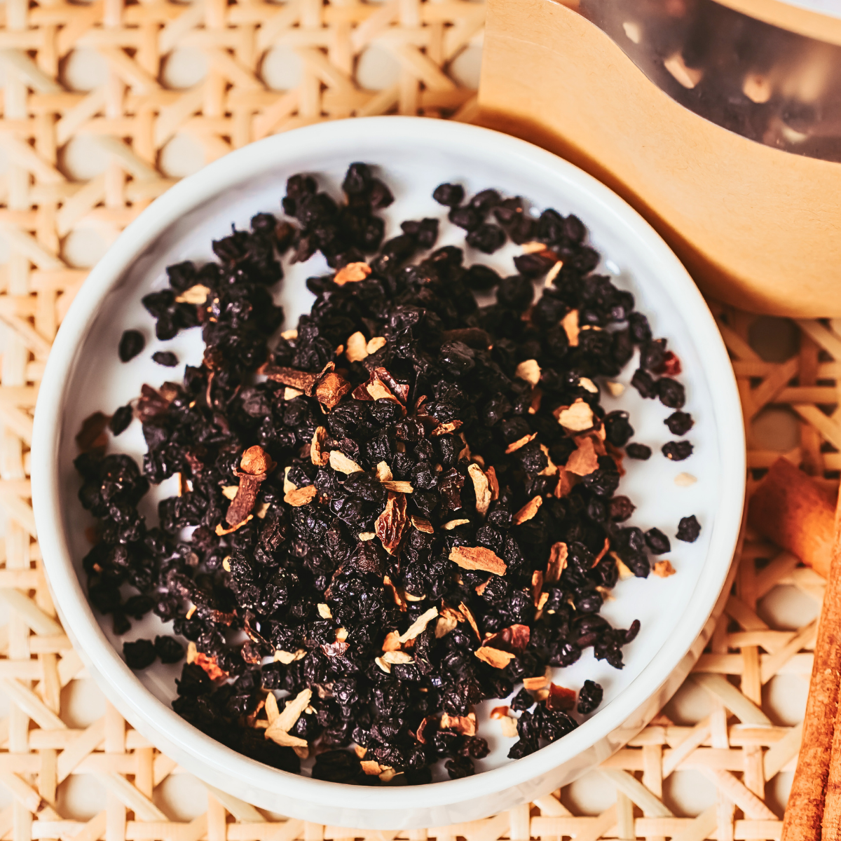 Naive Necessities - Wholesale DIY Drink Kit - DIY Elderberry Syrup Kit3