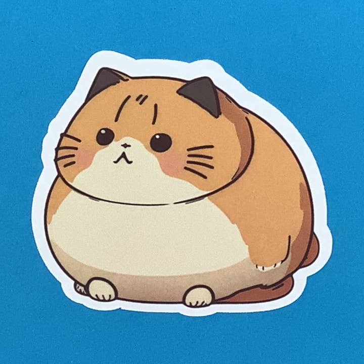 Autocollant imperméable en vinyle Surprised Fat Cat pour la vente par Something Personal