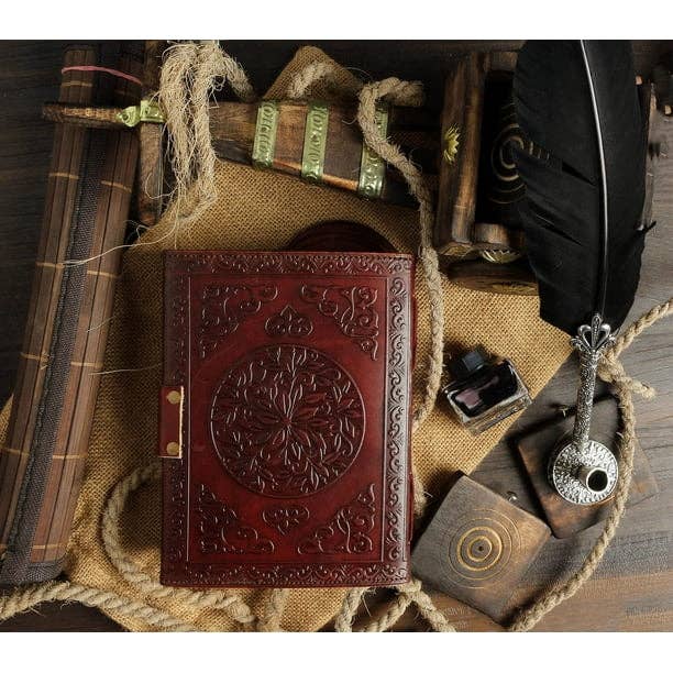 Tuzech Leather - Vendita all'ingrosso Diari/agende - TUZECH Fatto a Mano Personalizzato a Forma di Mezzaluna per Ufficio Casa Uso Quotidiano, Hocus Pocus Poema Scrittura Bellissimo Diario in Vera Pelle con Pietra Rilegato in Pelle con Pietra Marrone, Chiusura a C per Uomini e Donne1