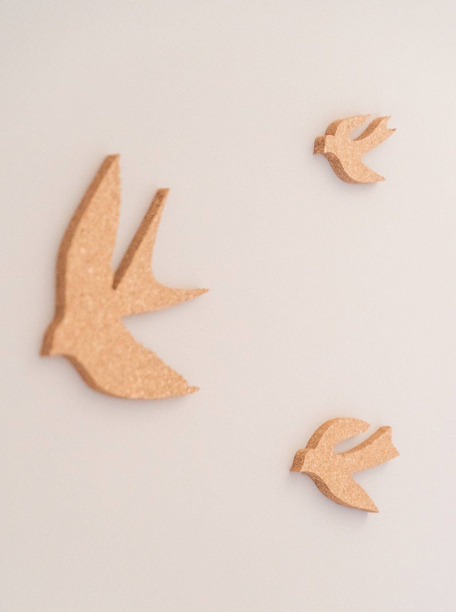 CRU Ecoliving – Engroshandel 3D-vægkunst – Sæt med 3 andorinhas | vægdekoration i naturkork fra CRU0