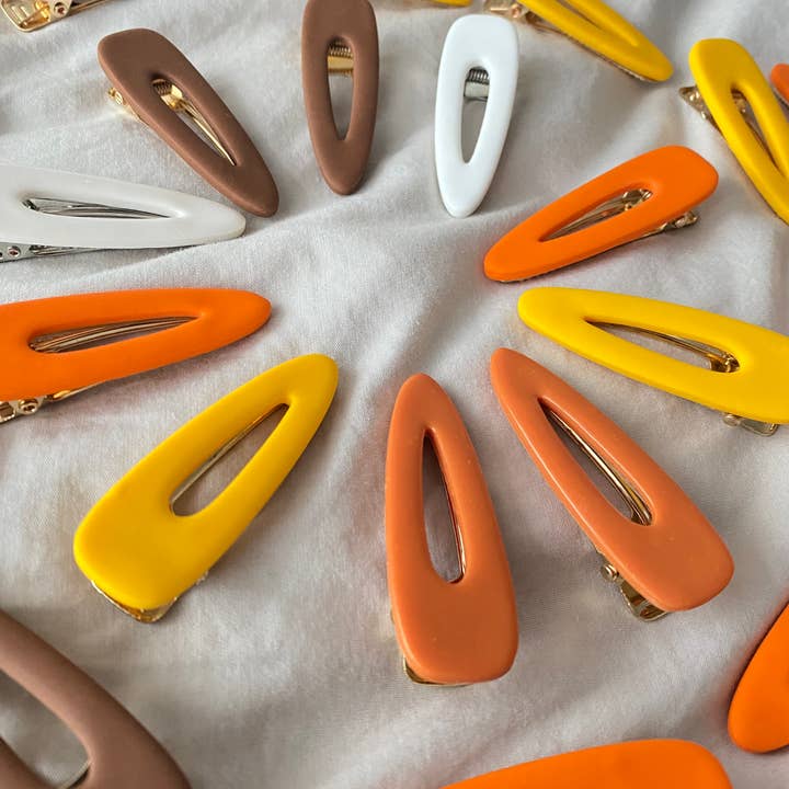 Soul and Style – wholesale Hair clip – Women’s – Retro 60s/70s Hair Clips - Solid Colours, Tapered Style5