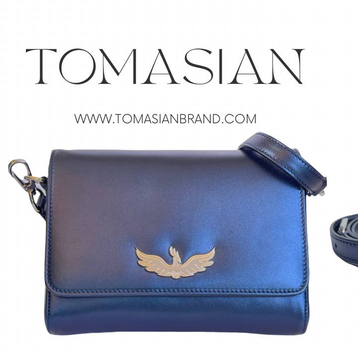 CLOE LUXURY per la vendita all'ingrosso da parte di TOMASIAN BRAND