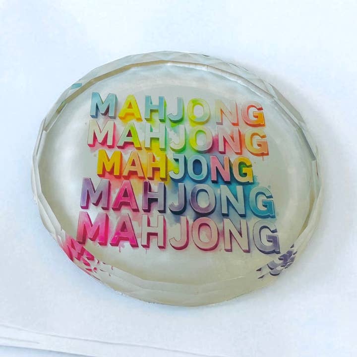 Pisapapeles de cristal Mahjong. para venta al por mayor de Resinate By KS / by KRISTIN SMITH
