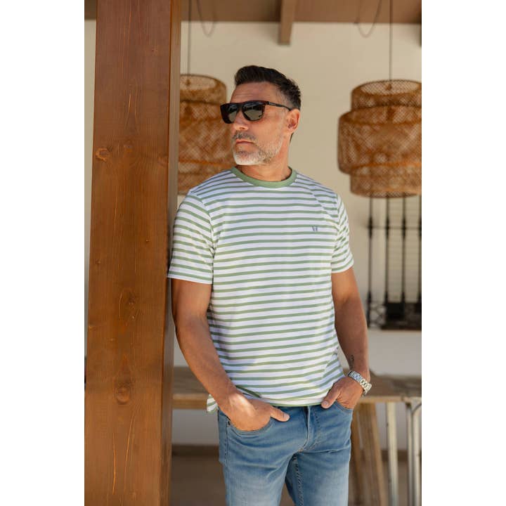 Grön randig t-shirt för herrar | Marseille för wholesale av Custi Mikelo: Made in Spain