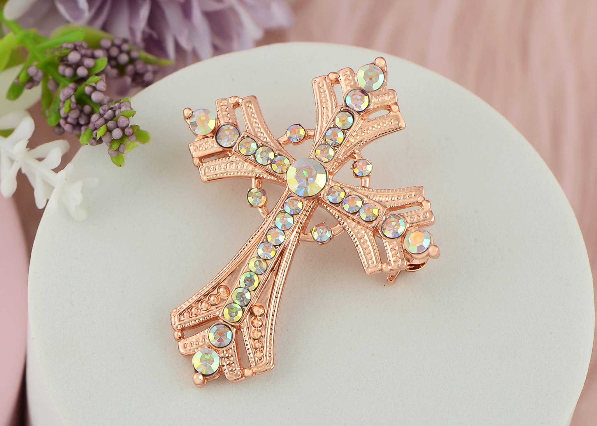 AK Brand - Vendita all'ingrosso Spille - Spilla a forma di croce religiosa argentata con strass29