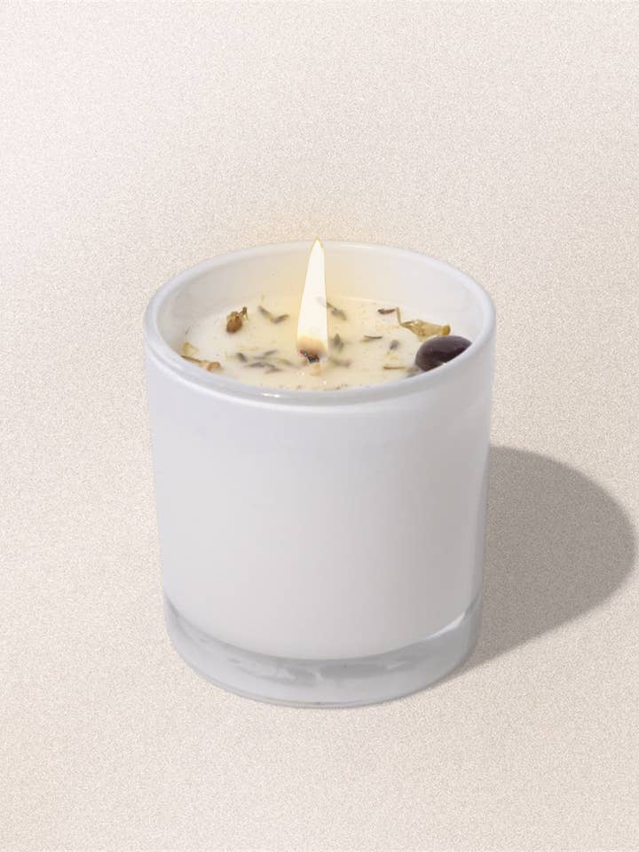 Bougie d'Intention Repos & Détente - lavande française / fleur de camomille pour la vente par Devine Flame