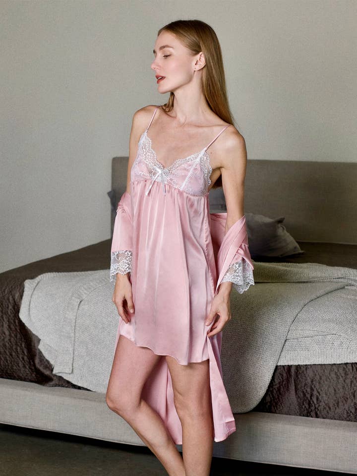 Camicia da notte in seta di alta gamma rosa per la vendita all'ingrosso da parte di KAYAN.L