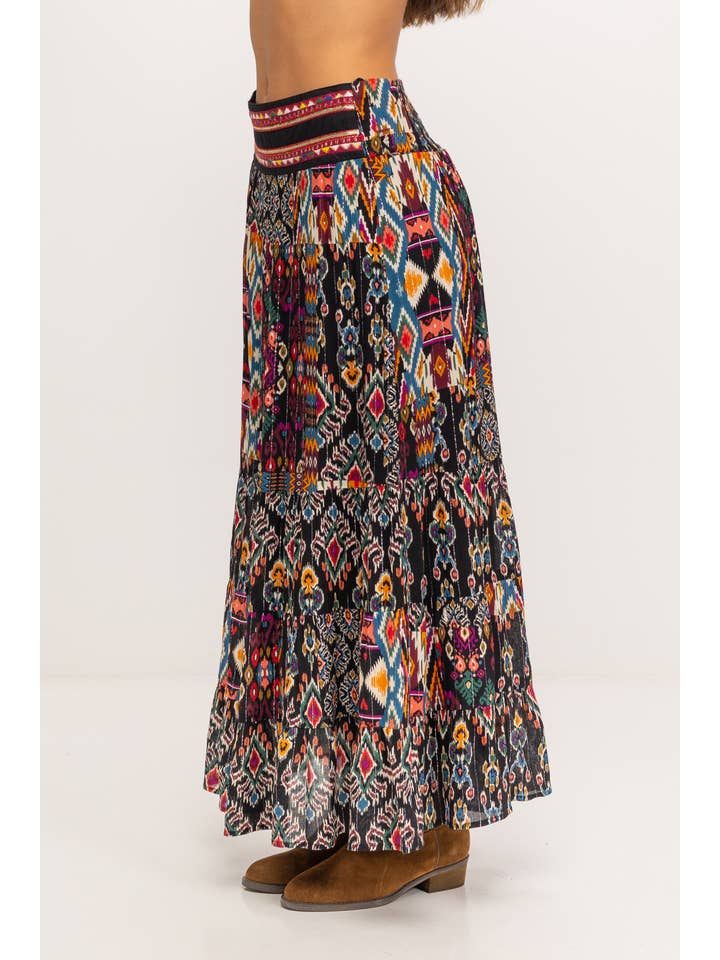 Black Skirt PR3079F for wholesale on Faire1