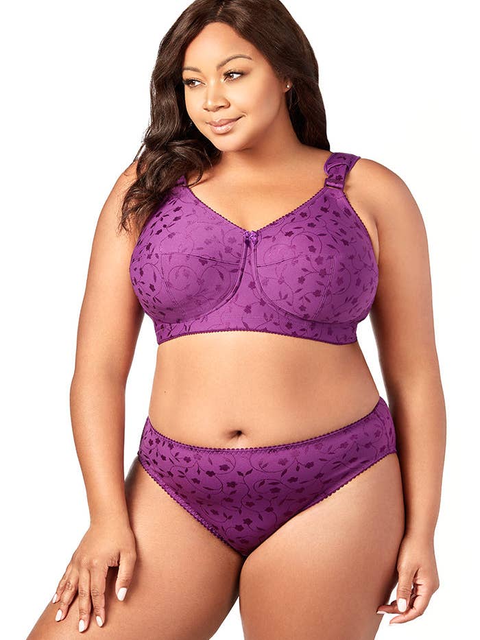 Soutien-gorge souple à couverture intégrale Super Curves 1305 Aubergine pour la vente par Elila
