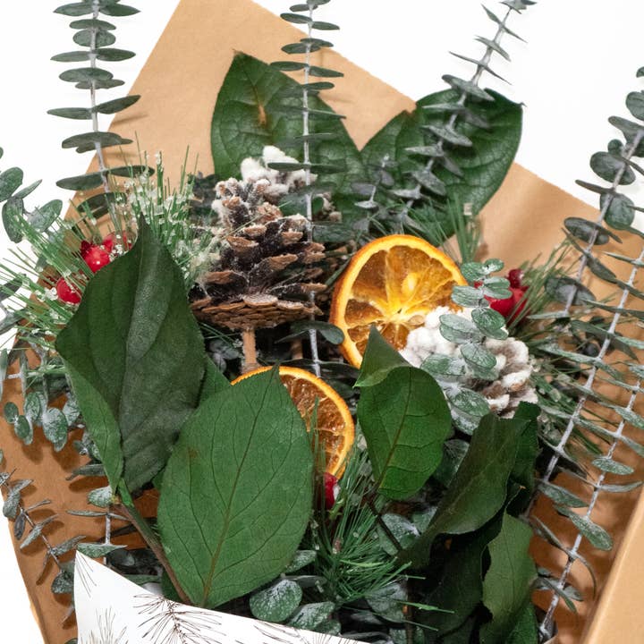 Andaluca - Wholesale Dried/Pressed Flowers - Snowy Woods Bouquet #452