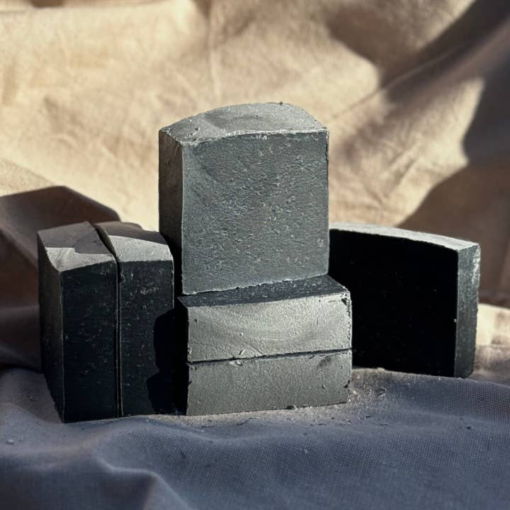 Handmade Soap Club - Wholesale Bar Soap - Detoxifying Charcoal Cleansing Bar3