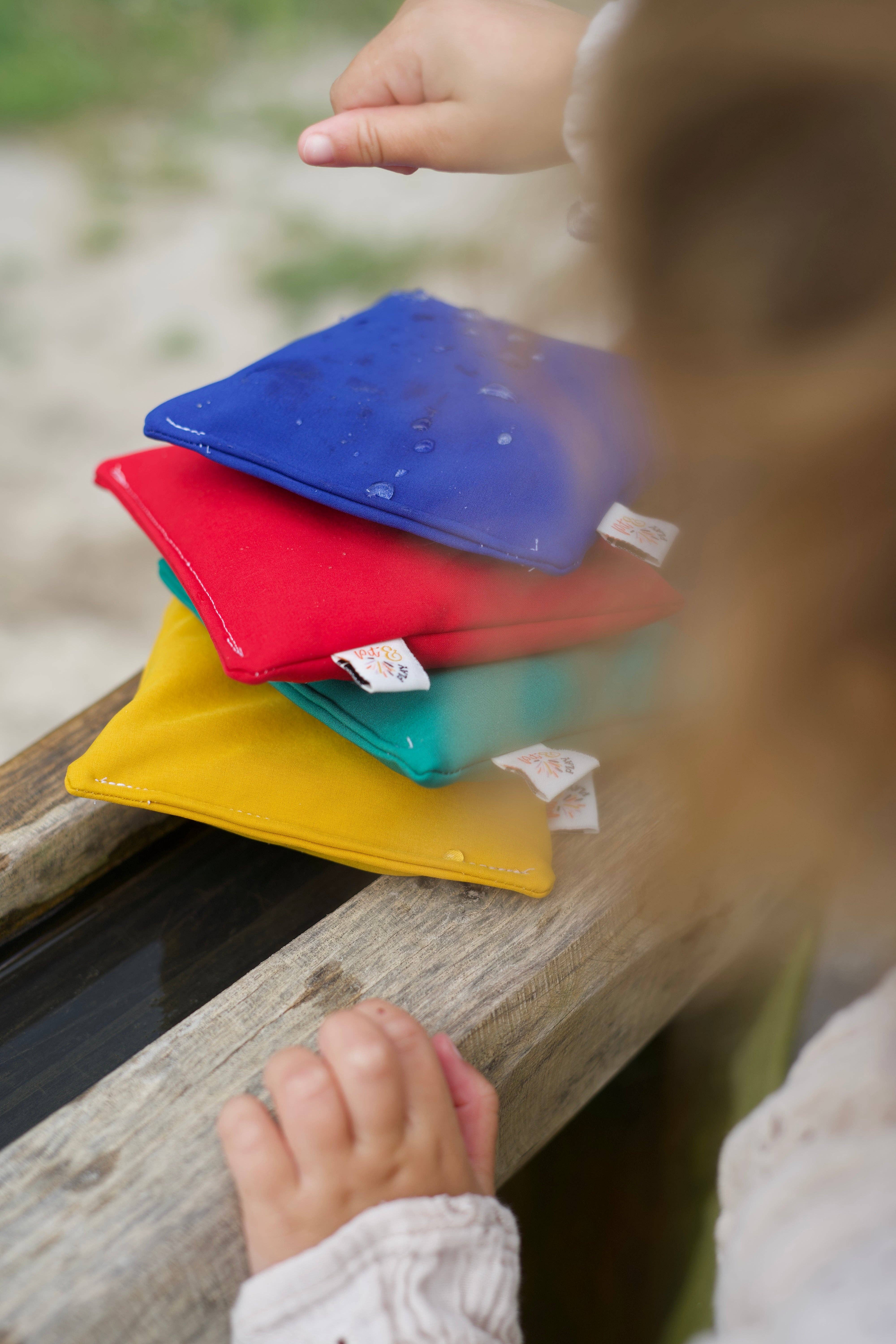 Pit and Play - Wholesale Toy Set - Kids - Water-repellent outer pit bags rainbow11