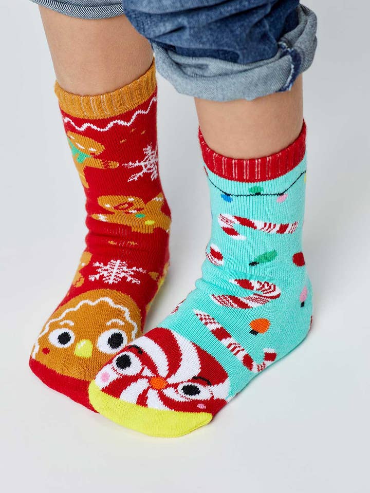 Pals Socks - Venta al por mayor Calcetines - Niños y bebés - Calcetines navideños antideslizantes para bebés con pan de jengibre y bastón de caramelo
