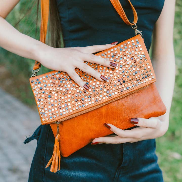 Leather Purse Stones for wholesale by Atlas artisan