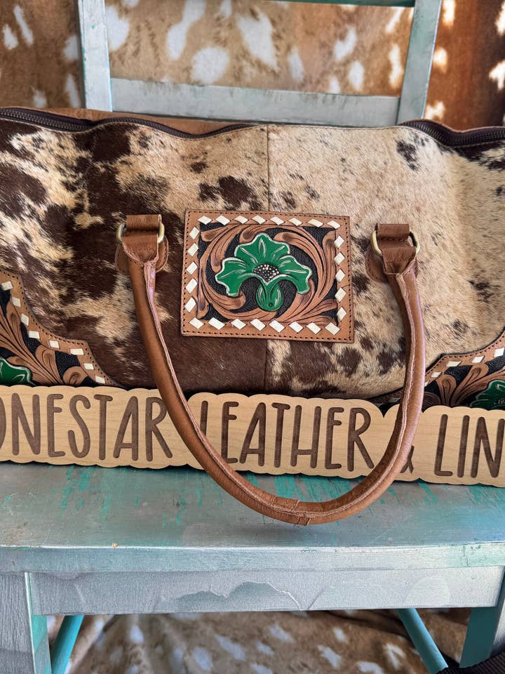 Kuskind præget læderblomst duffel weekendtaske for engroshandel hos Broads Market