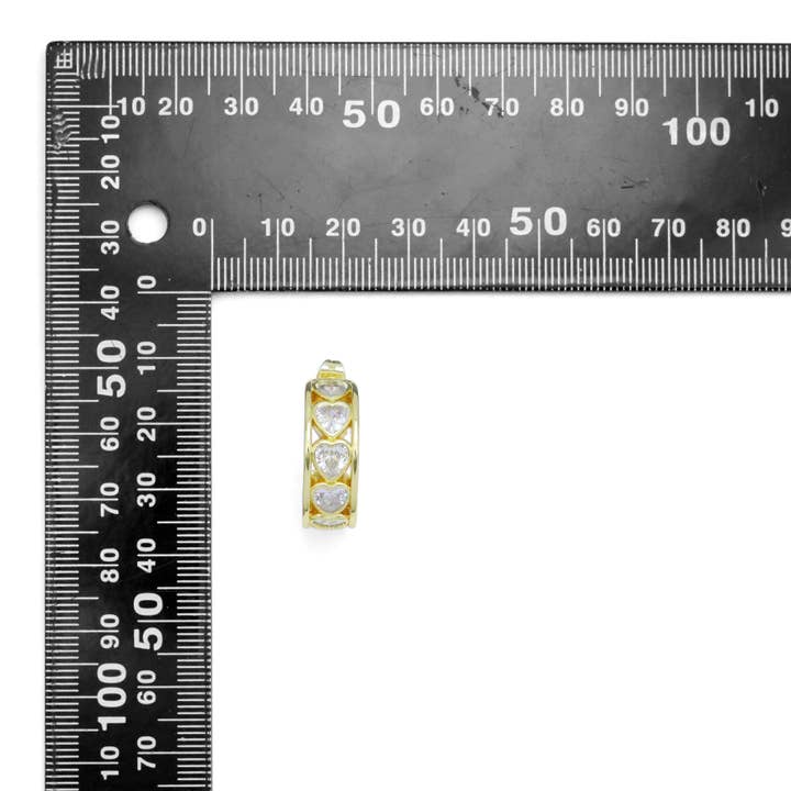 BestBeads&Beyond – Großhandel Hoops – Dickes CZ-Herz, durchsichtiges Herz, dicke Hoops, Artikelnummer #LX671