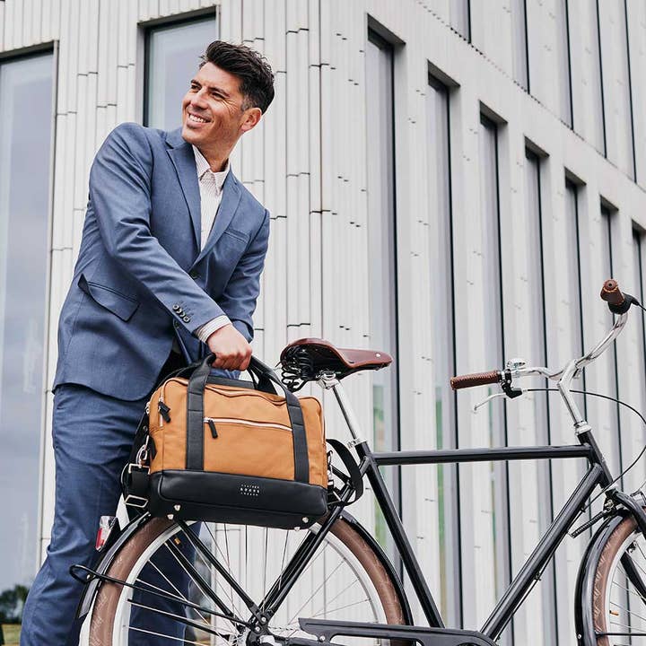 Weather Goods Sweden - Vente Accessoires de vélo - Sacoche Urbaine Toffee pour ordinateur portable, sac de vélo4